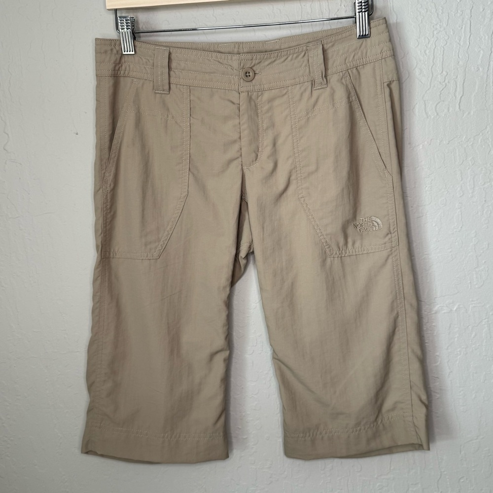 THE NORTH FACE Lot of 2 Women's Capris Long Shorts Cargos in Size 4 Khaki Tan - Picture 4 of 16